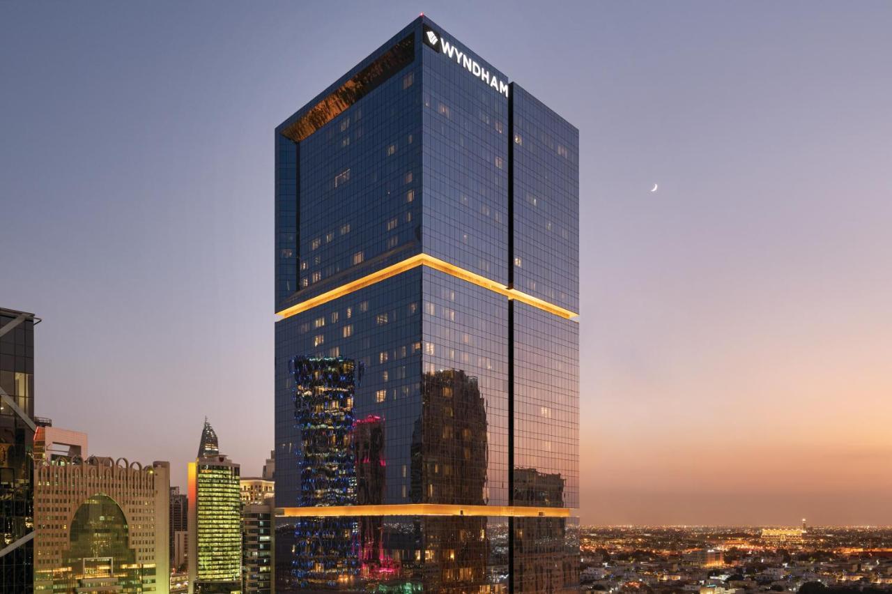Wyndham Doha West Bay Hotel Exterior photo Wynham Hotel