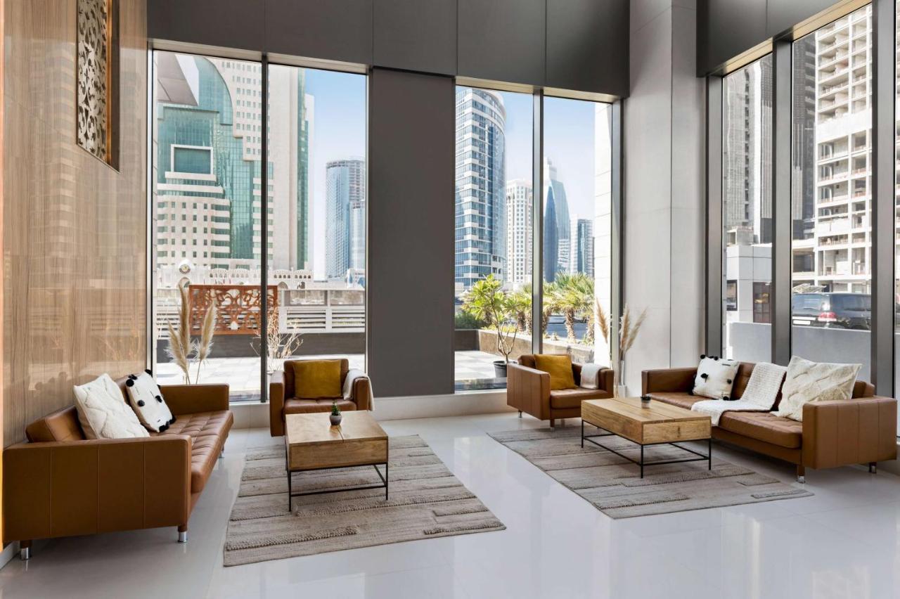 Wyndham Doha West Bay Hotel Exterior photo The lobby of the hotel
