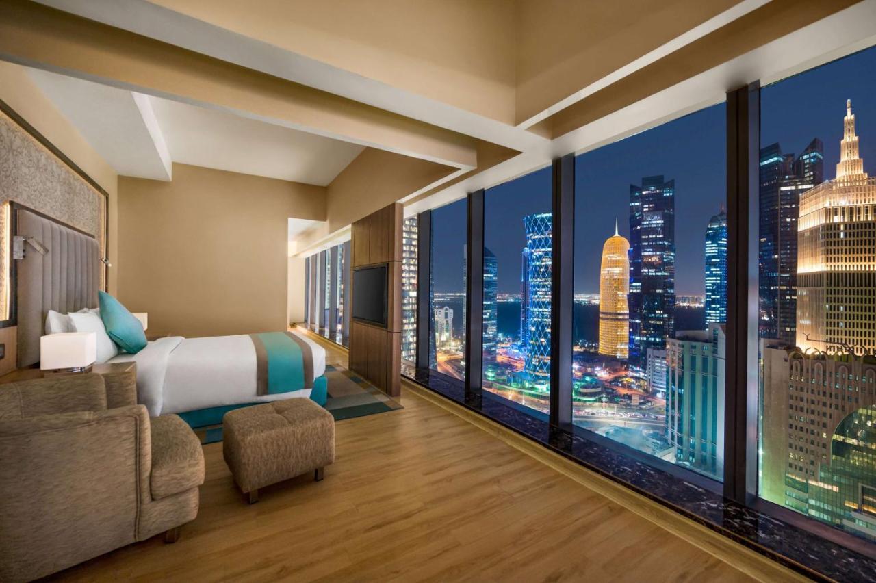 Wyndham Doha West Bay Hotel Exterior photo A bedroom at the hotel