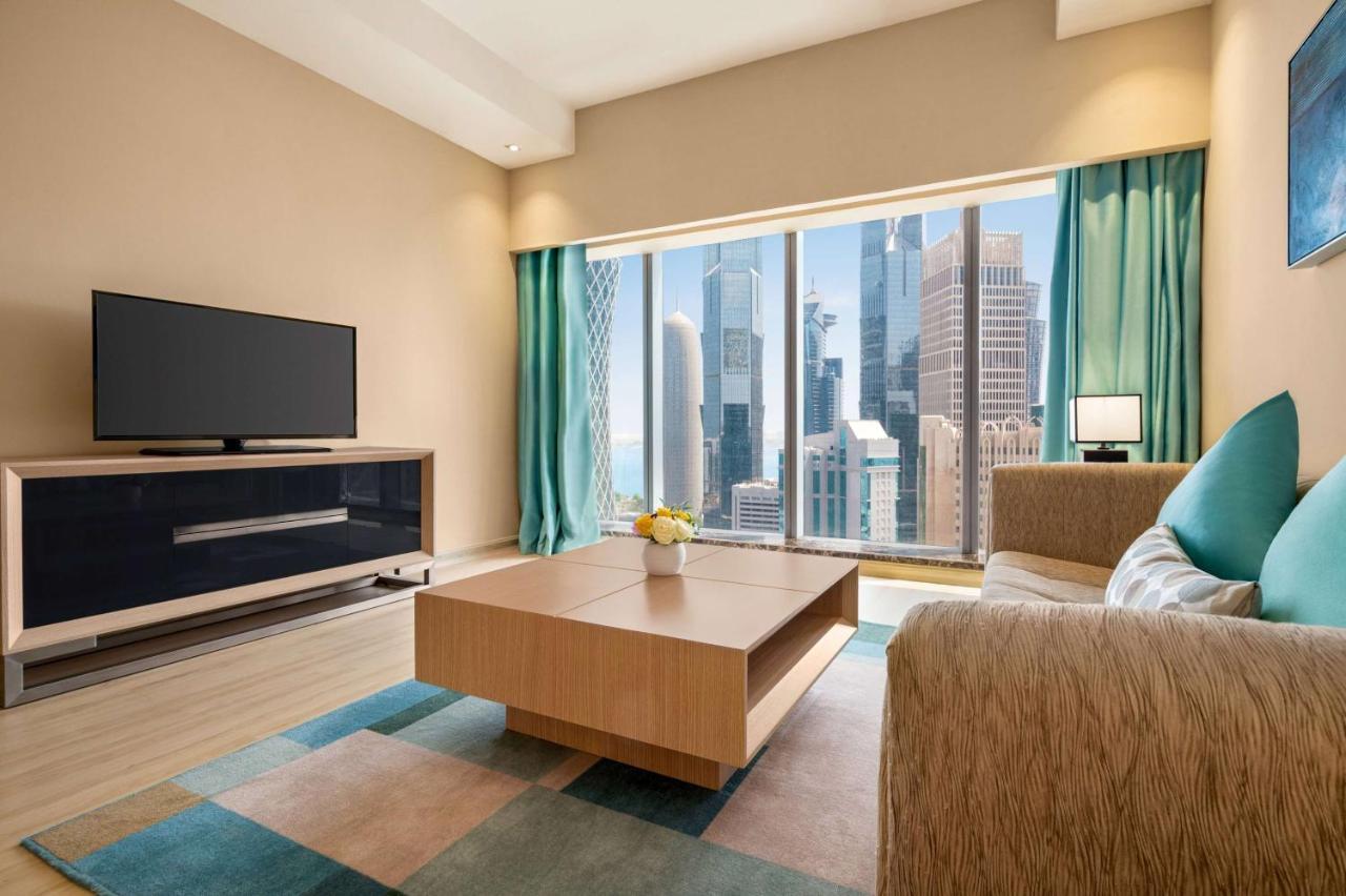 Wyndham Doha West Bay Hotel Exterior photo