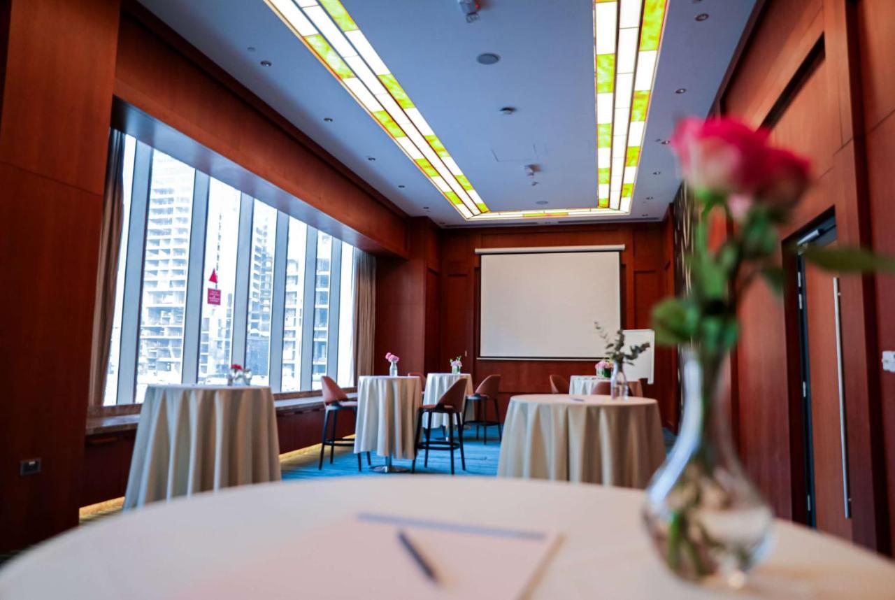 Wyndham Doha West Bay Hotel Exterior photo Meeting room