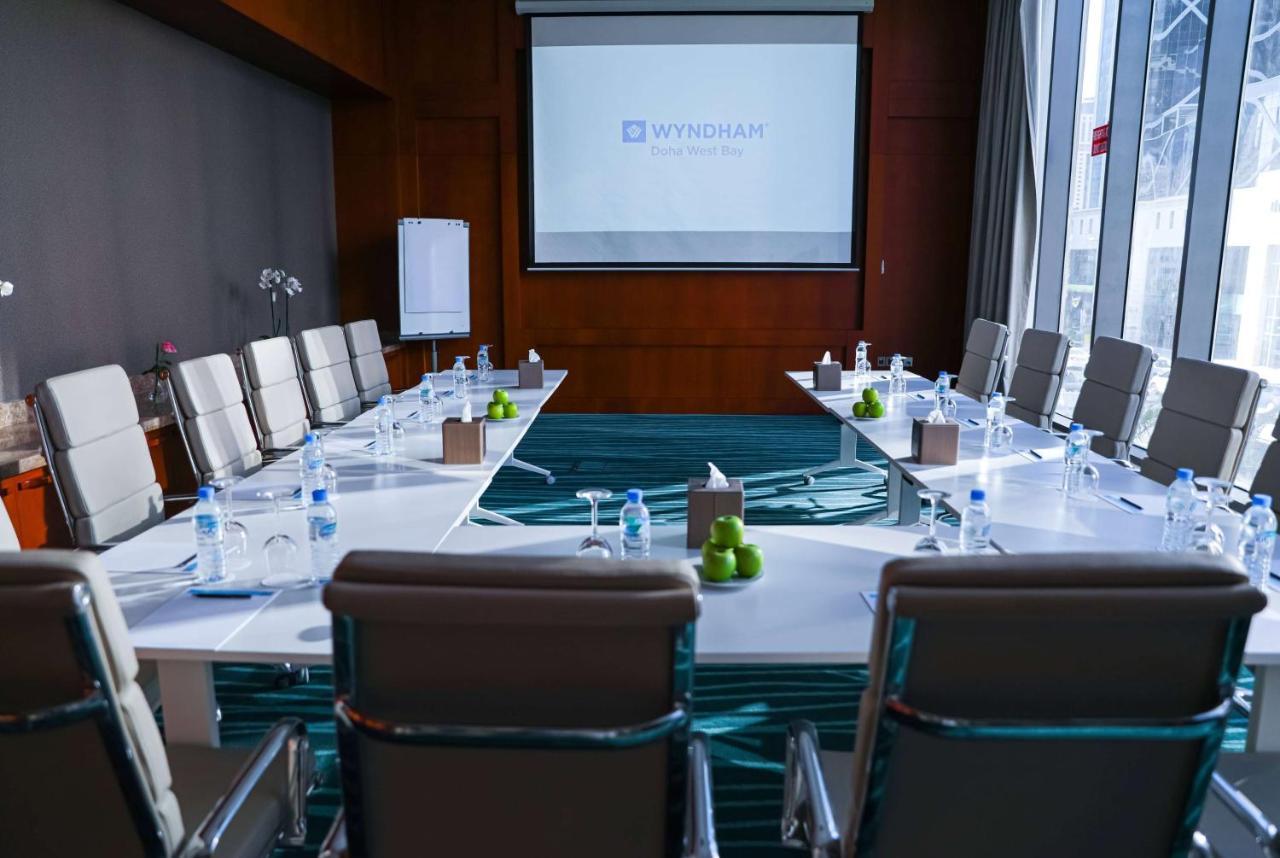 Wyndham Doha West Bay Hotel Exterior photo Meeting room