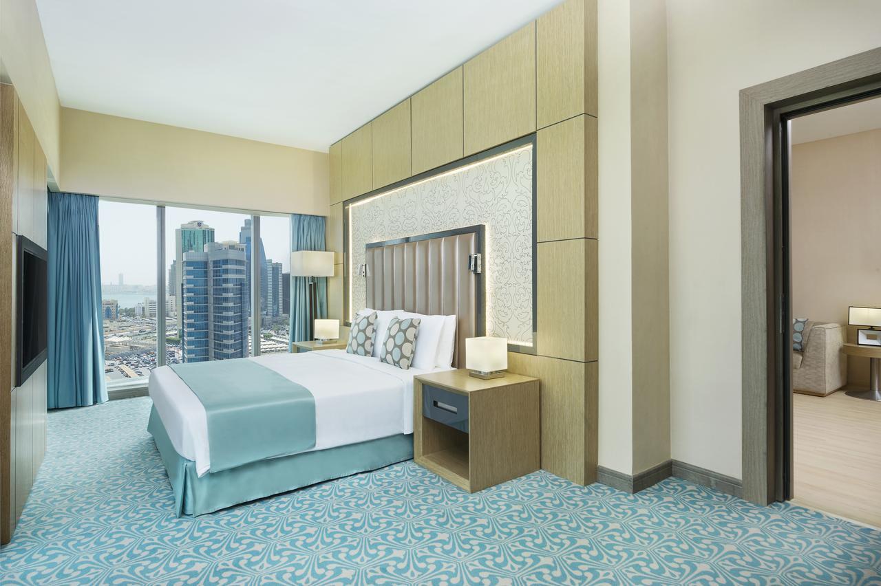 Wyndham Doha West Bay Hotel Exterior photo A bedroom at the hotel